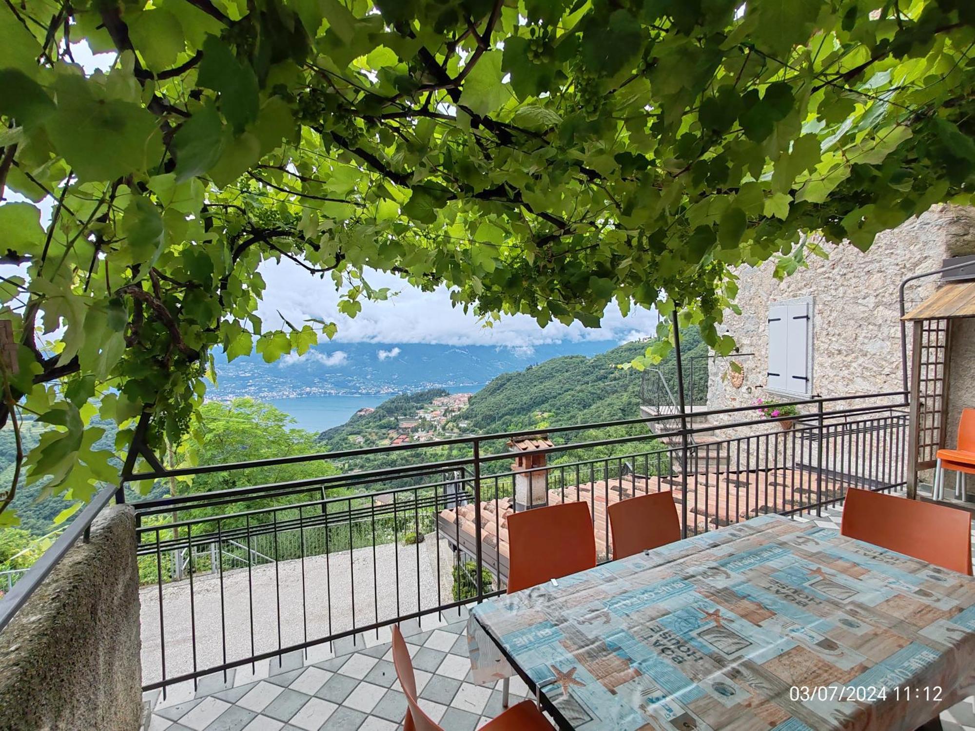 Casa Nel Borgo - Casa Oliva Villa Tremosine Bagian luar foto
